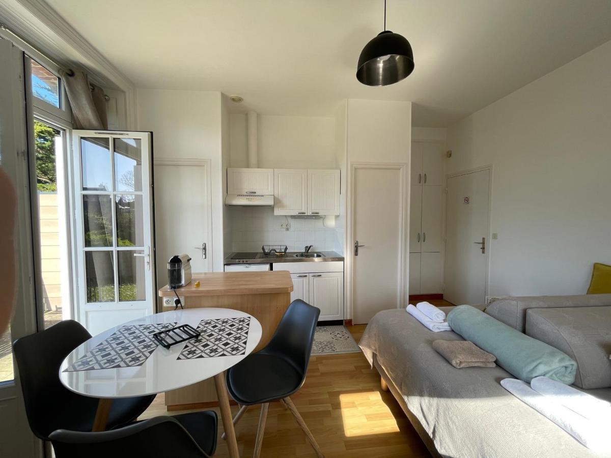 Residence Le Roc Fleuri Saint-Malo Exterior foto